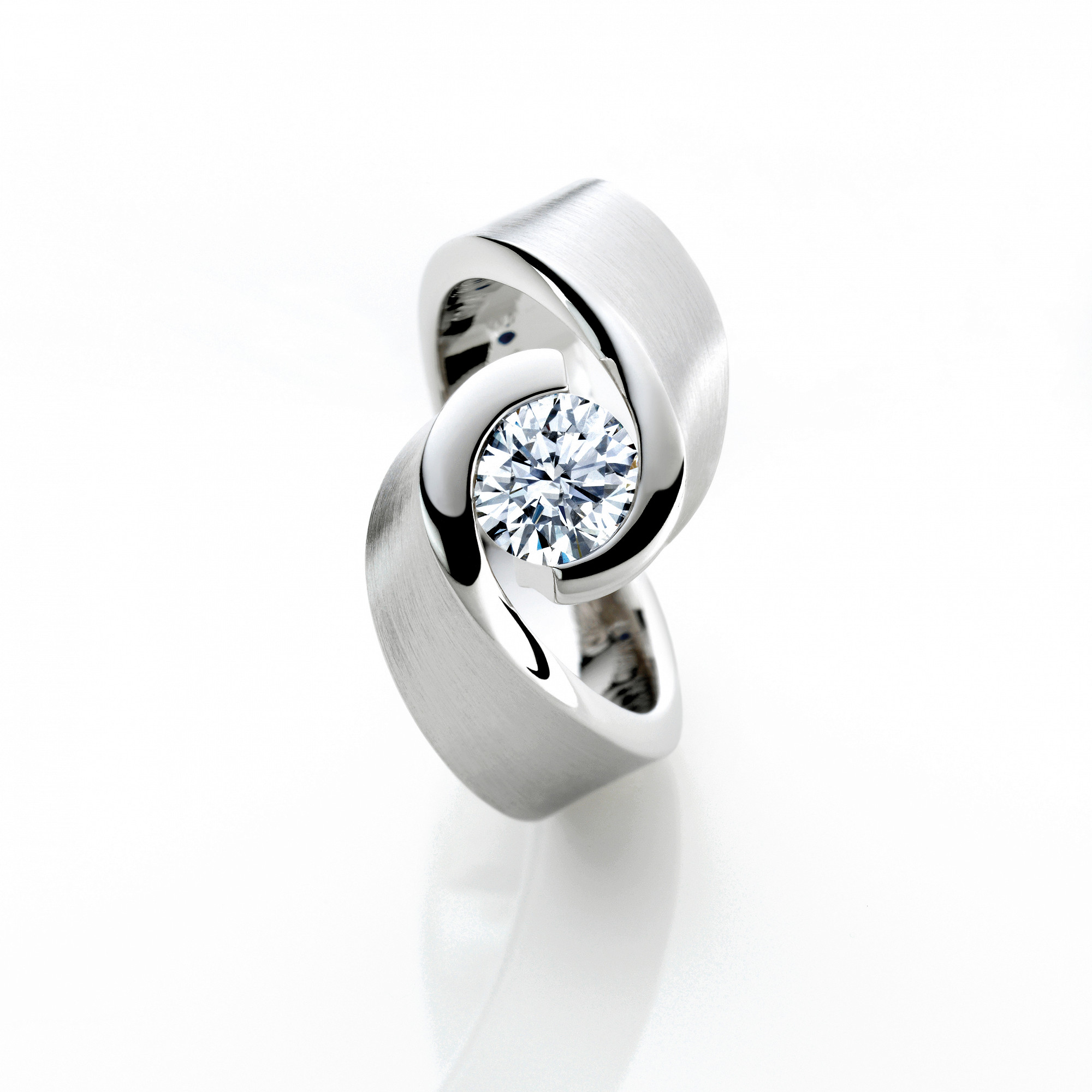 Ring Umarmung-1